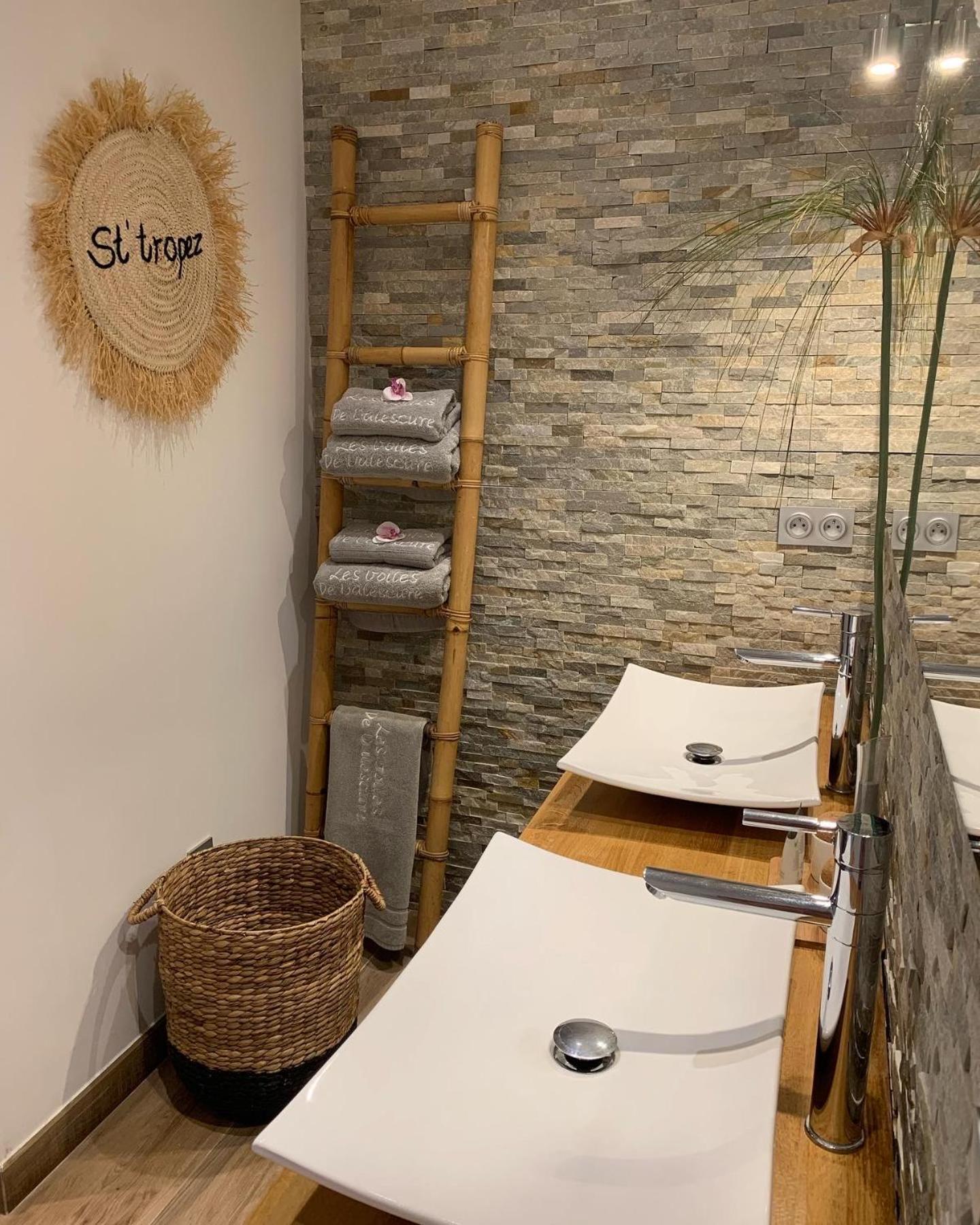 B&B Les Voiles De Valescure Chambres D'Hotes Et Son Espace Bien Etre Saint-Raphael  Ngoại thất bức ảnh