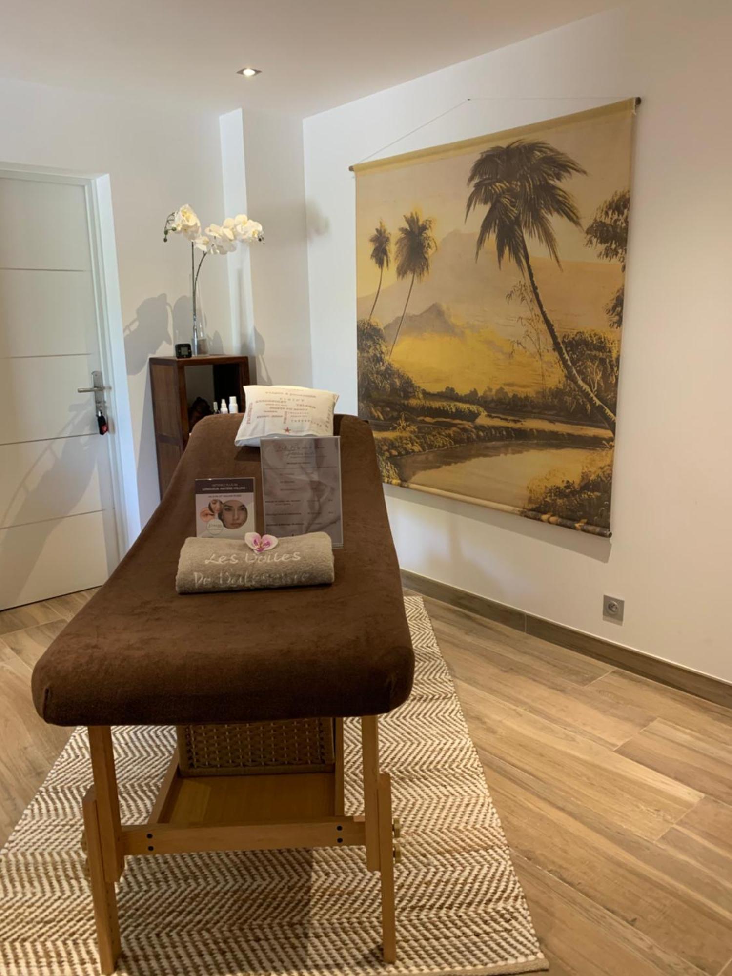 B&B Les Voiles De Valescure Chambres D'Hotes Et Son Espace Bien Etre Saint-Raphael  Ngoại thất bức ảnh