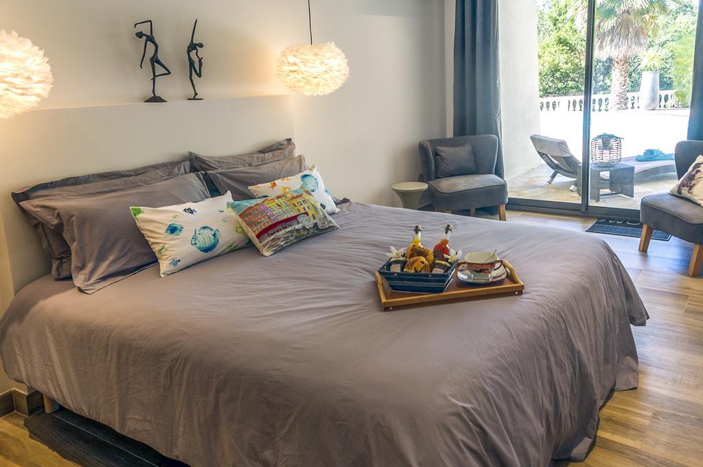 B&B Les Voiles De Valescure Chambres D'Hotes Et Son Espace Bien Etre Saint-Raphael  Phòng bức ảnh
